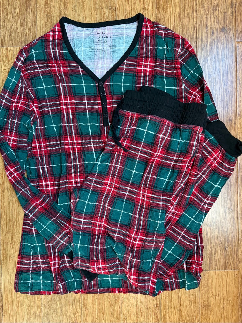 Little Sleepies Womens Christmas Plaid Pajama Set size medium